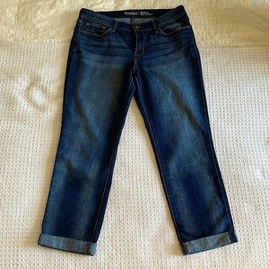 Levi Strauss signature, modern slim cuffed, cropped blue jeans, size 12